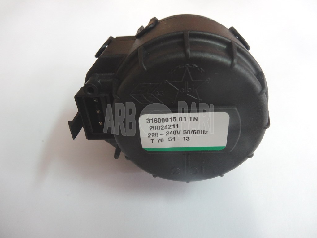 Attuatore Per Caldaia Beretta Riello ELBI T70 Originale 20024841, 220-240V 50/60 Hz, Prodotto In Italia